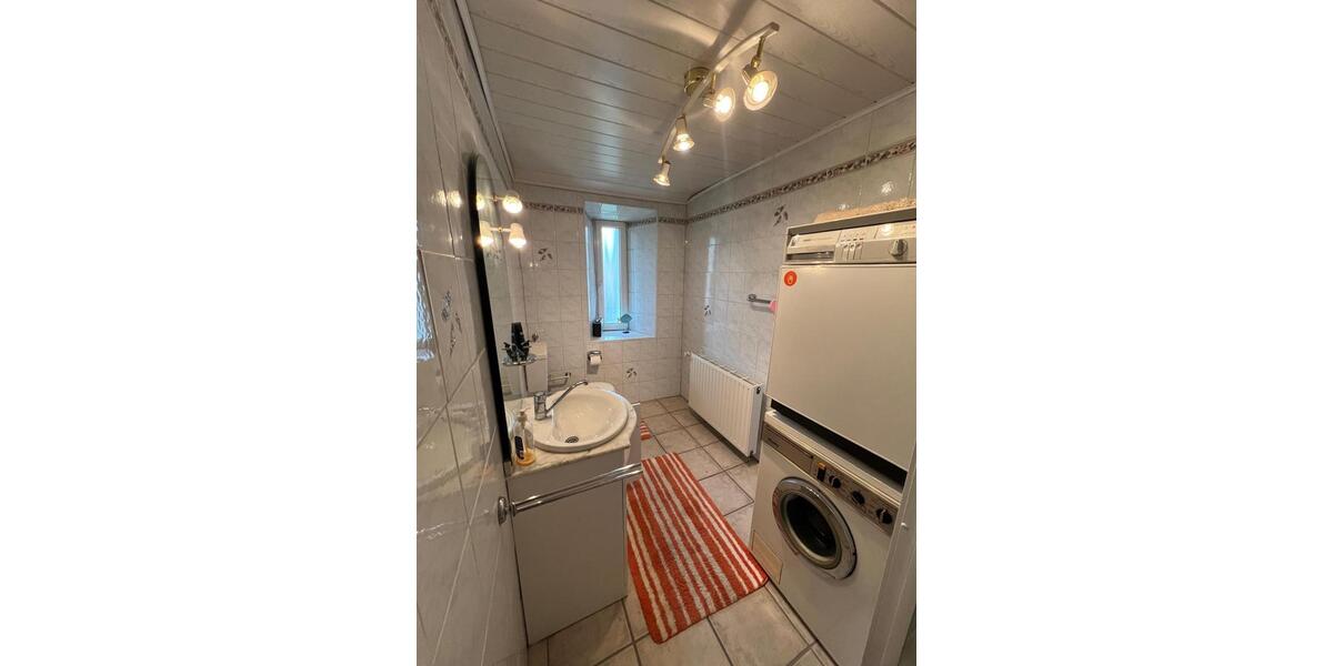 Reihenhaus Schaafheim - 10 Zimmer, 240 m&sup2;, 385.000&euro; | Angebot:26325108