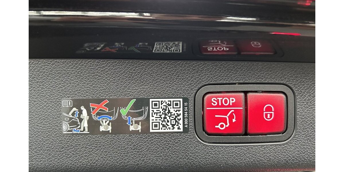 Mercedes-Benz E 300 T e AMG DISTRONIC-AIRMAIC-PANORAMA-AHK-360 23.007 km 52.839 &euro; Groß-Umstadt 64823