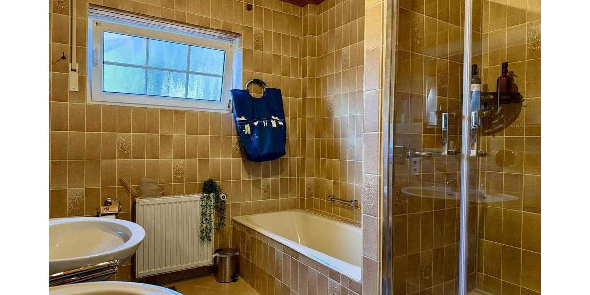 Mehrfamilienhaus, Wohnhaus Heusenstamm - 8 Zimmer, 226 m&sup2;, 899.000&euro; | Angebot:25696468