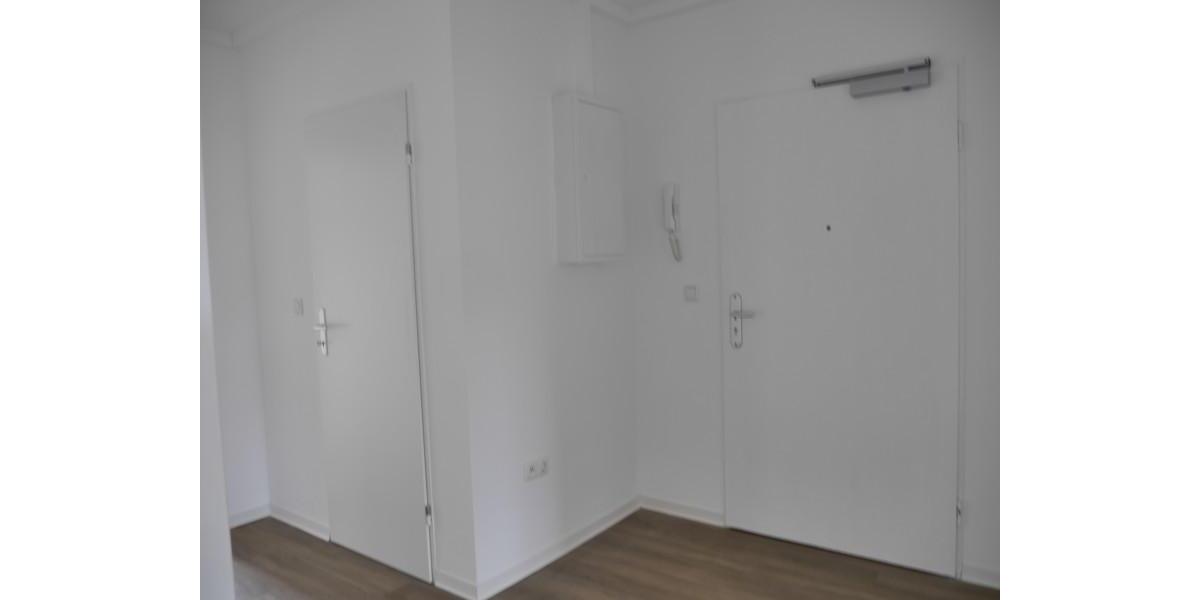 Etagenwohnung Obertshausen - 3 Zimmer, 74 m&sup2;, 819&euro; | Angebot:25792622