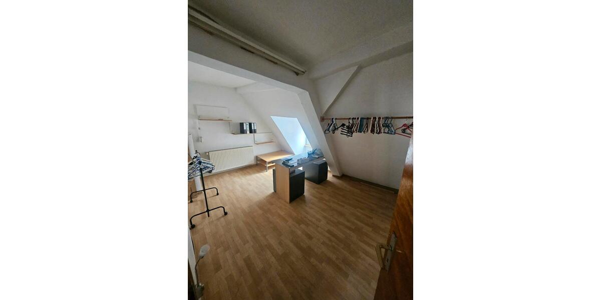 Reihenhaus Klingenberg am Main - 4 Zimmer, 90 m&sup2;, 100.000&euro; | Angebot:25636818