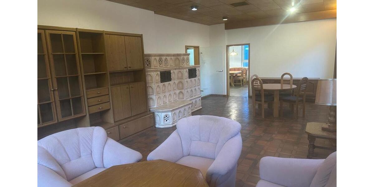 Erdgeschoßwohnung Bessenbach - 2 Zimmer, 135 m&sup2;, 1.100&euro; | Angebot:25722555