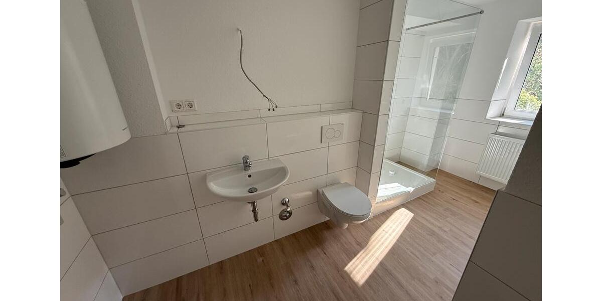 Erdgeschoßwohnung Leidersbach - 2 Zimmer, 75 m&sup2;, 700&euro; | Angebot:26326291