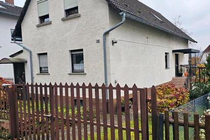 Haus Linsengericht - 8 Zimmer, 160 m&sup2;, 360.000&euro; | Angebot:25251046