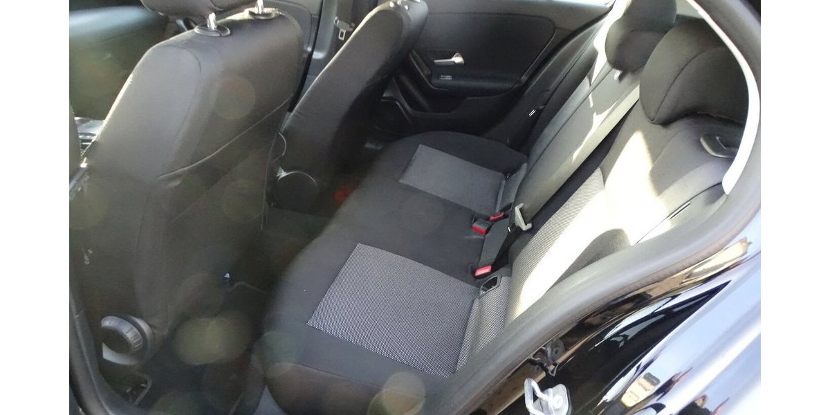 Mercedes-Benz A 250 e Navigation, aktiver Parkassist, AppleCarpl 51.538 km 20.890 &euro; Rodgau 63110