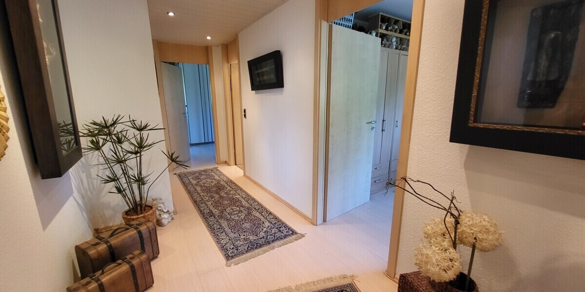 PROVISIONSFREI + Energieklasse B ! Eck-Haus im Haus mit Garten! Super Lage - Maisonettenwohnung Hanau | Angebot:27230168