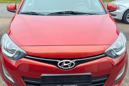 Hyundai i20 154.601 km 4.895 &euro; Klingenberg 63911