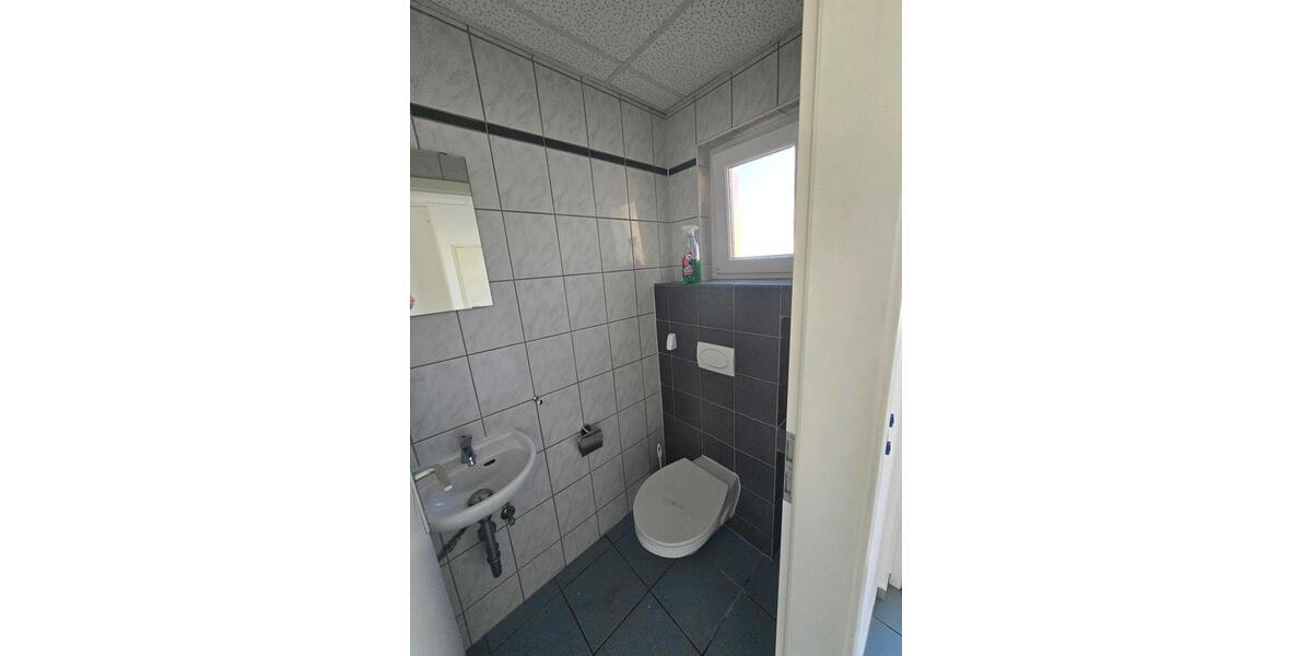 Reihenhaus Reinheim - 5 Zimmer, 125 m&sup2;, 1.450&euro; | Angebot:25977482