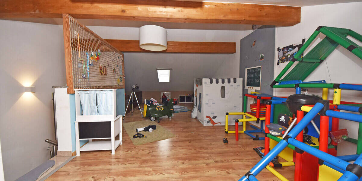 Reihenmittelhaus Laufach - 5 Zimmer, 190 m&sup2;, 419.000&euro; | Angebot:26778808