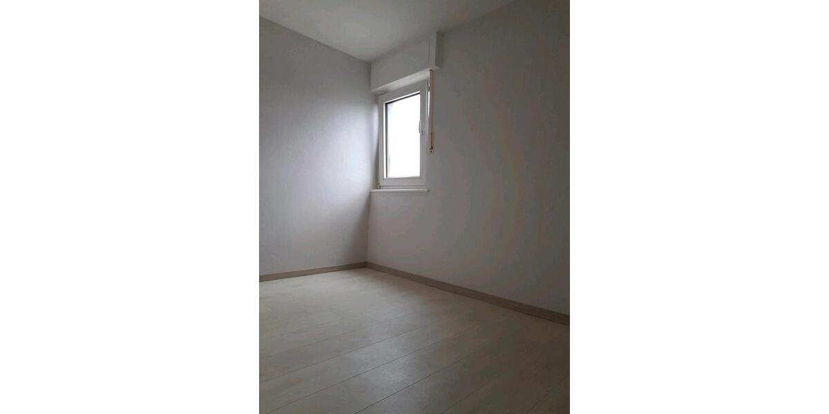 Dachgeschoßwohnung Geiselbach - 2 Zimmer, 46 m&sup2;, 539&euro; | Angebot:25451223