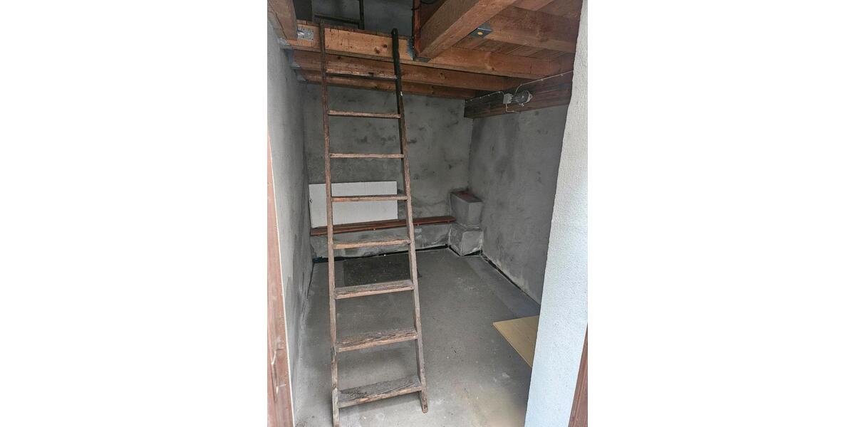 Reihenhaus Klingenberg am Main - 4 Zimmer, 90 m&sup2;, 100.000&euro; | Angebot:25636818