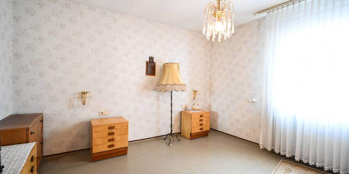 Mehrfamilienhaus, Wohnhaus Eppertshausen - 8 Zimmer, 148 m&sup2;, 349.000&euro; | Angebot:25693343