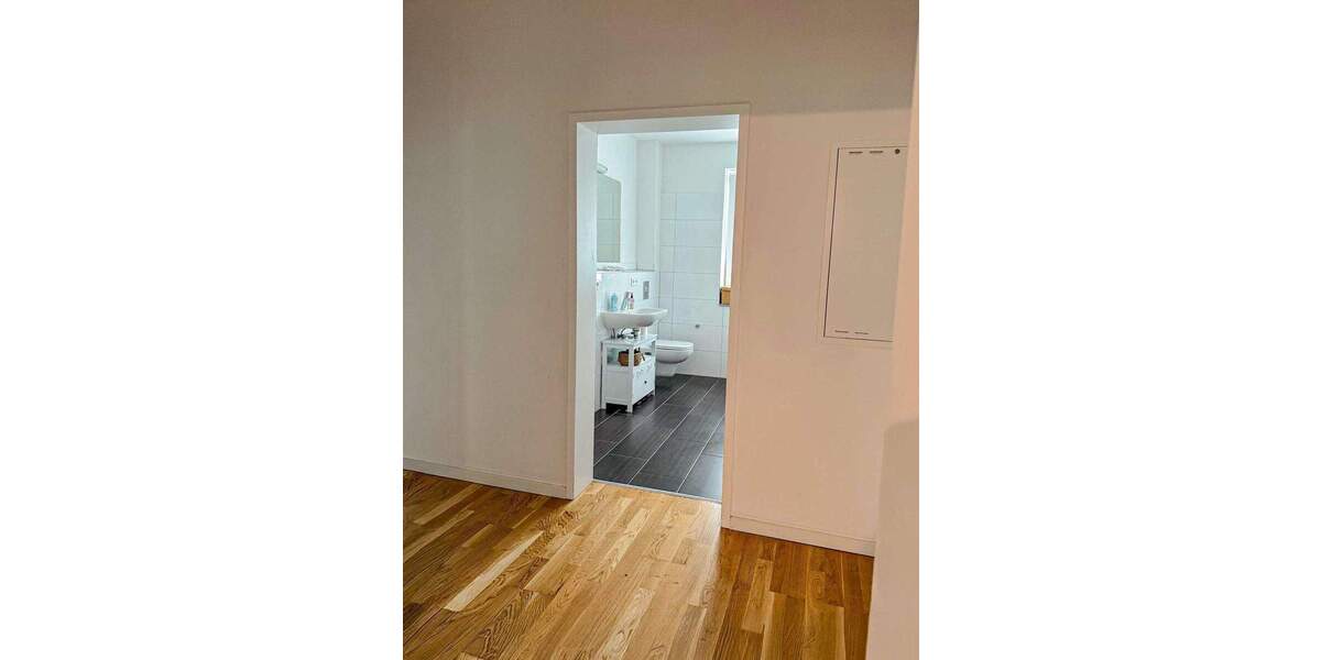 Etagenwohnung Hanau Großauheim - 3 Zimmer, 102 m&sup2;, 345.000&euro; | Angebot:25703511