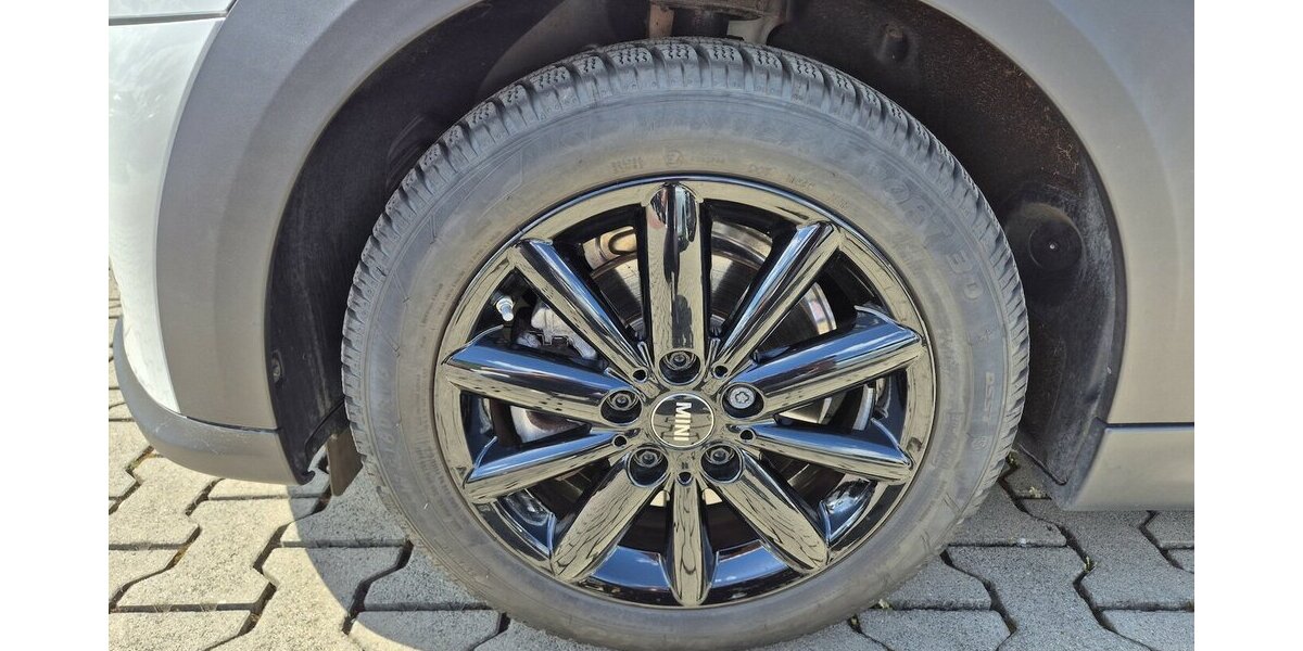 Mini Cooper SE Classic Trim Sportsitze, LED-Scheinwerfe 16.450 km 18.890 &euro; Rodgau 63110