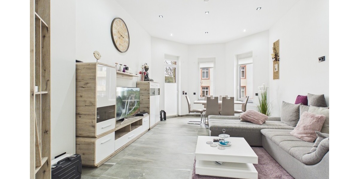 Hochwertige 2-Zimmer-Wohnung mit Balkon, moderner Einbauküche und Stellplatz in Hanau - Etagenwohnung Hanau | Angebot:26209183