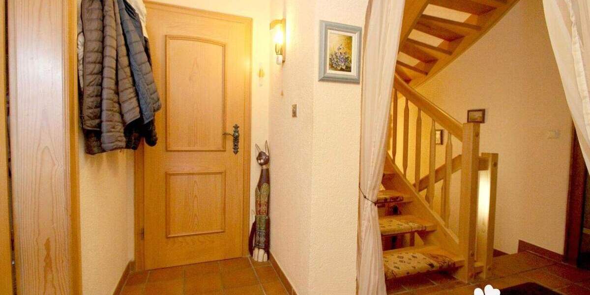 Einfamilienhaus Weibersbrunn - 6 Zimmer, 136 m&sup2;, 329.000&euro; | Angebot:25693720