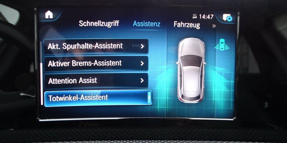 Mercedes-Benz A 200 AMG Line, Standheizung, Leder, Rückfahrkamer 145.252 km 17.990 &euro; Rodgau 63110