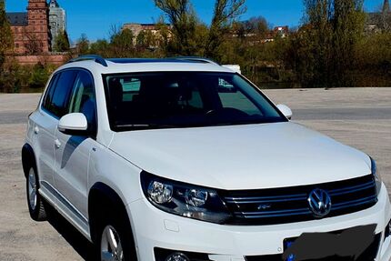 VW Tiguan 105.000 km 11.500 &euro; Aschaffenburg 63739