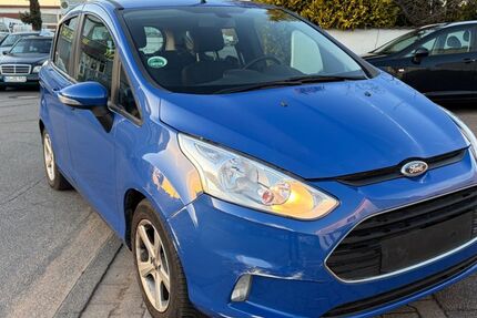 Ford B-Max 44.000 km 3.990 &euro; Dietzenbach 63128