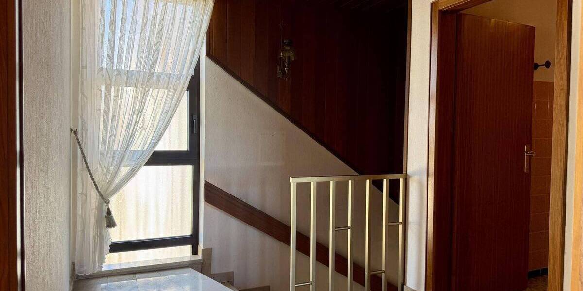 Einfamilienhaus Rodgau Jügesheim - 5 Zimmer, 170 m&sup2;, 649.000&euro; | Angebot:26332525