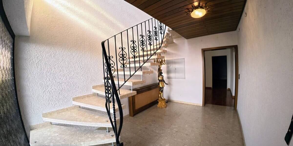 Mehrfamilienhaus, Wohnhaus Breuberg / Sandbach Sandbach - 9 Zimmer, 357 m&sup2;, 476.000&euro; | Angebot:25968351