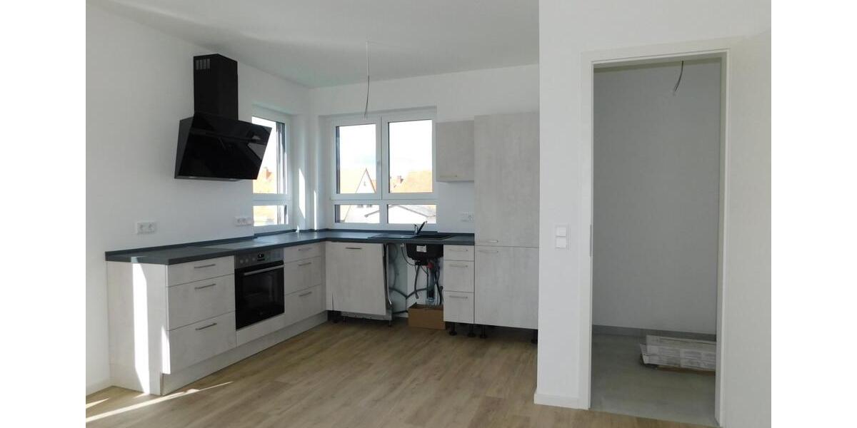 Dachgeschoßwohnung Hanau Lamboy - 3 Zimmer, 91 m&sup2;, 1.450&euro; | Angebot:25643970