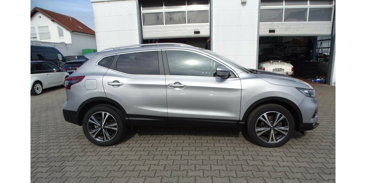 BMW X3 xDrive 20 i xLine, HUD, Kamera, Ambientebeleuch 70.000 km 23.790 &euro; Rodgau 63110