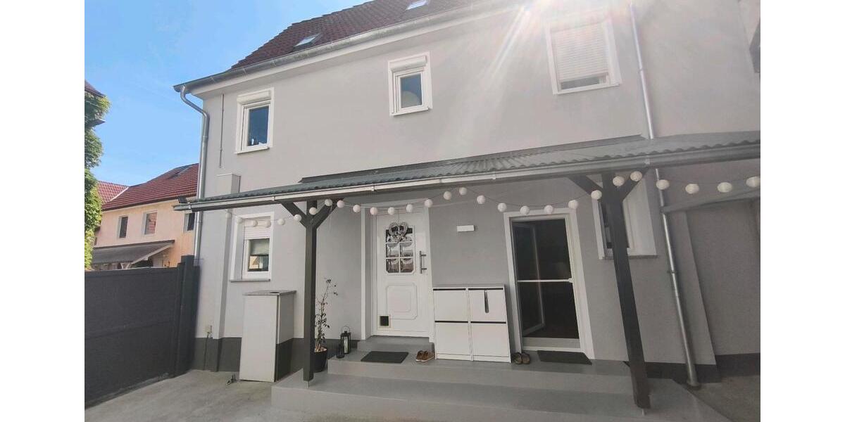 Einfamilienhaus Großwallstadt - 5.5 Zimmer, 138 m&sup2;, 350.000&euro; | Angebot:22944097