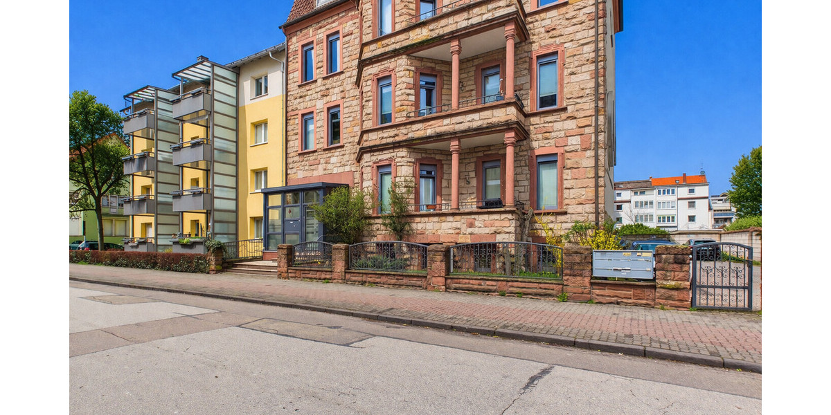 Hochwertige 2-Zimmer-Wohnung mit Balkon, moderner Einbauküche und Stellplatz in Hanau - Etagenwohnung Hanau | Angebot:26209183