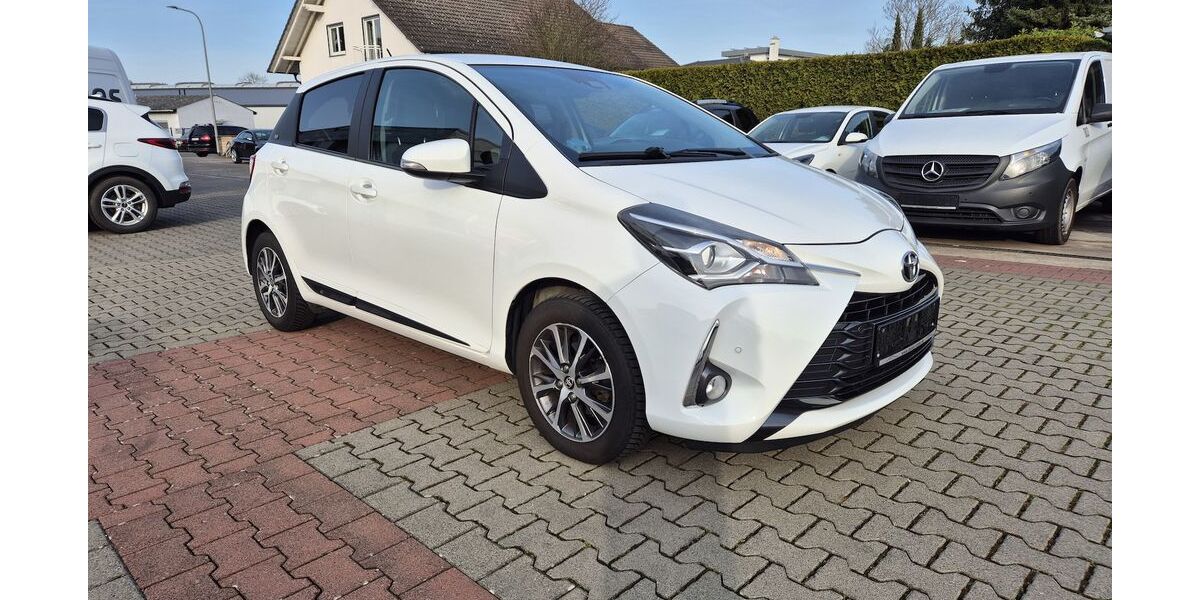 Toyota Yaris 98.400 km 11.890 &euro; Rodgau 63110