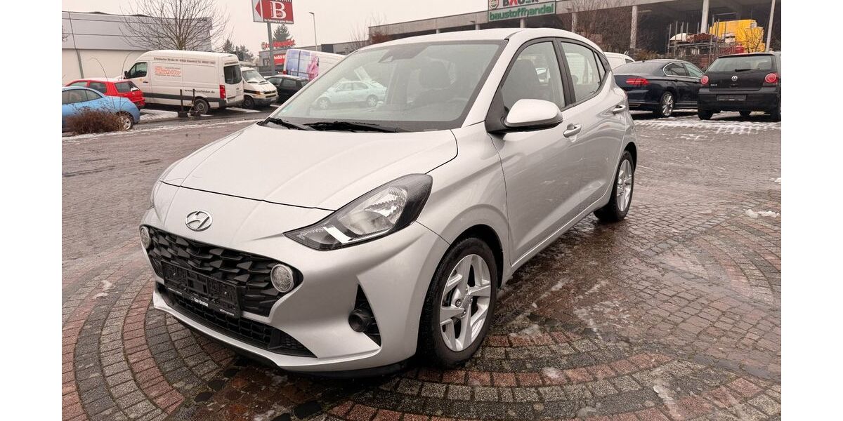 Hyundai i10 34.608 km 11.900 &euro; Wörth am Main 63939