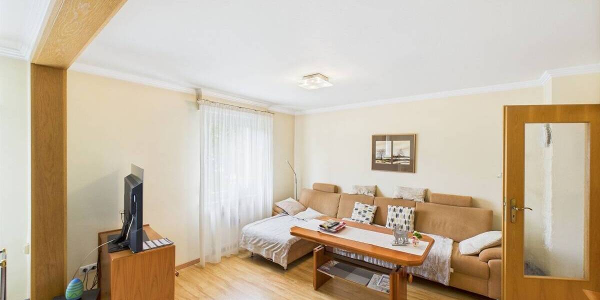 Mehrfamilienhaus, Wohnhaus Hösbach - 8 Zimmer, 215 m&sup2;, 619.000&euro; | Angebot:25698992