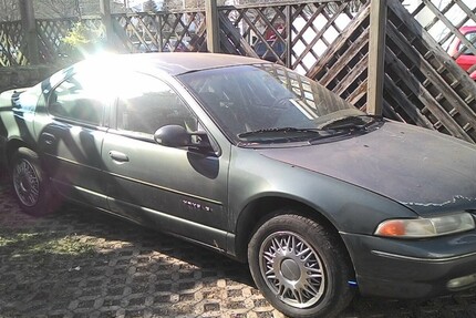 Chrysler Stratus 162.245 km 1.790 &euro; Gelnhausen 63571