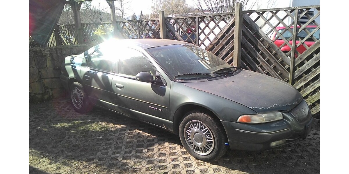 Chrysler Stratus 162.245 km 1.790 &euro; Gelnhausen 63571