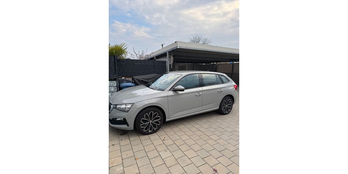 Skoda Scala 85.000 km 15.499 &euro; Obertshausen 63179
