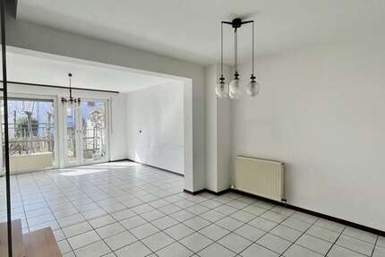 Haus Langenselbold - 5 Zimmer, 135 m&sup2;, 399.000&euro; | Angebot:25642919