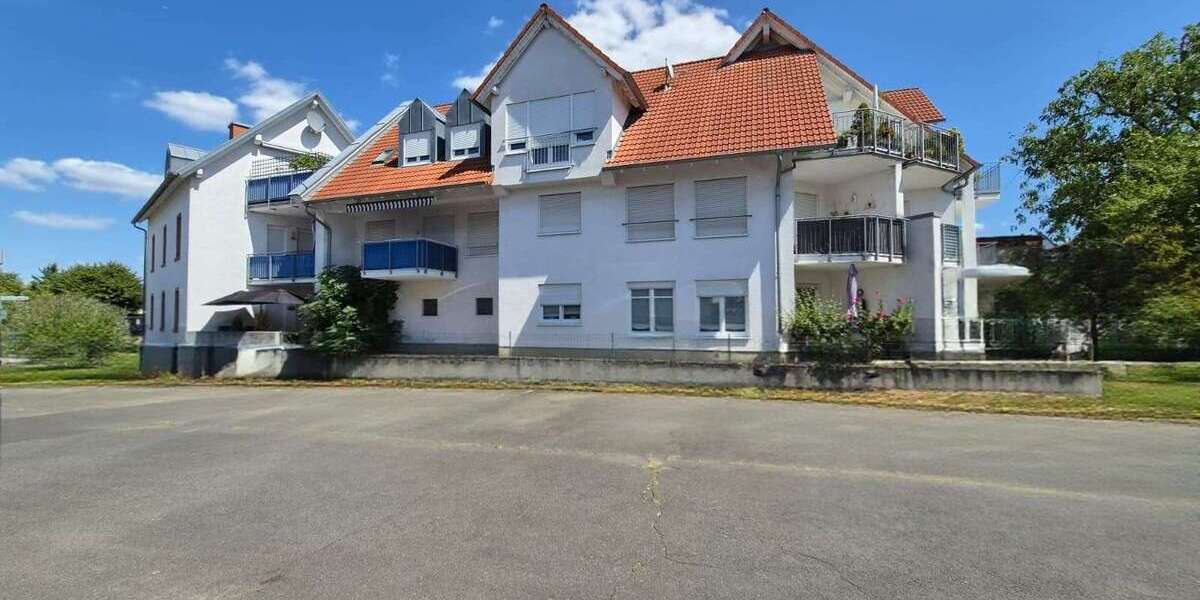 Etagenwohnung Aschaffenburg Damm - 3 Zimmer, 88 m&sup2;, 335.000&euro; | Angebot:26847005