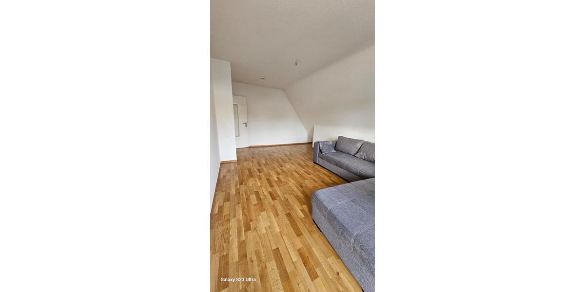 Dachgeschoßwohnung Elsenfeld - 2 Zimmer, 63 m&sup2;, 900&euro; | Angebot:25163861