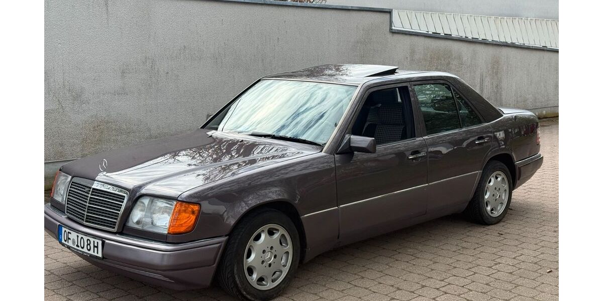 Mercedes-Benz E 220 295.000 km 6.900 &euro; mühlheim am maim 63165