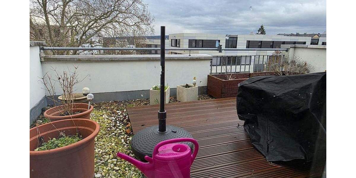 Reihenmittelhaus Aschaffenburg Innenstadt - 6 Zimmer, 152 m&sup2;, 650.000&euro; | Angebot:25698047