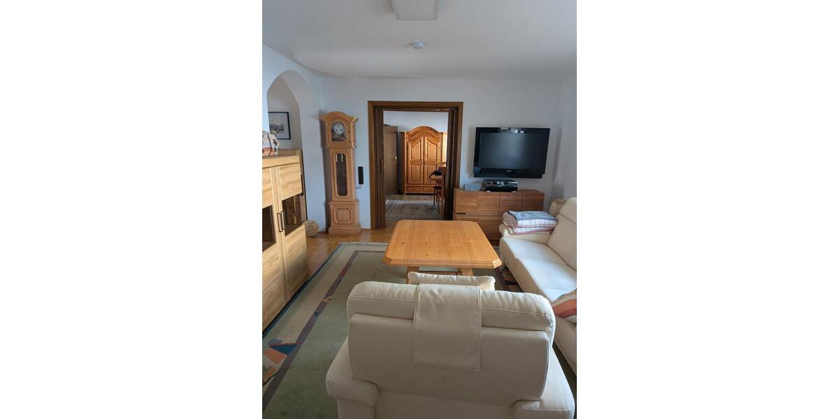 Erdgeschoßwohnung Babenhausen - 3 Zimmer, 90 m&sup2;, 850&euro; | Angebot:26234354