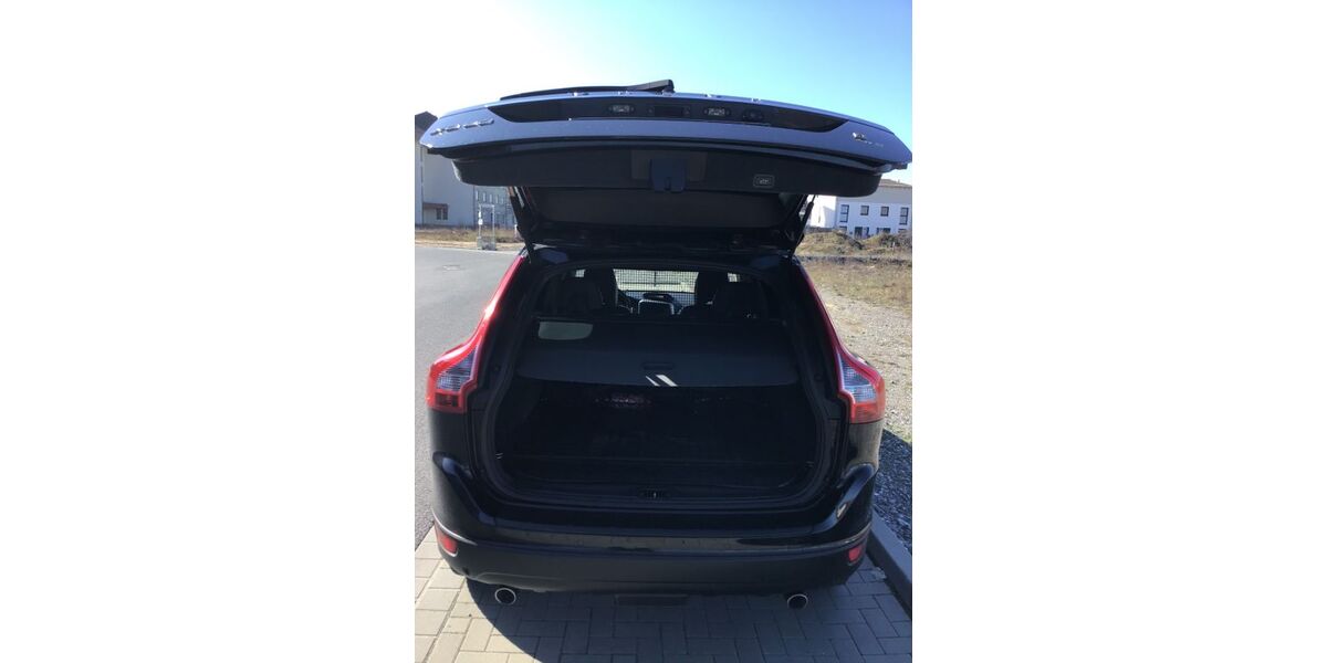 Volvo XC60 358.972 km 8.500 &euro; babenhausen 64832