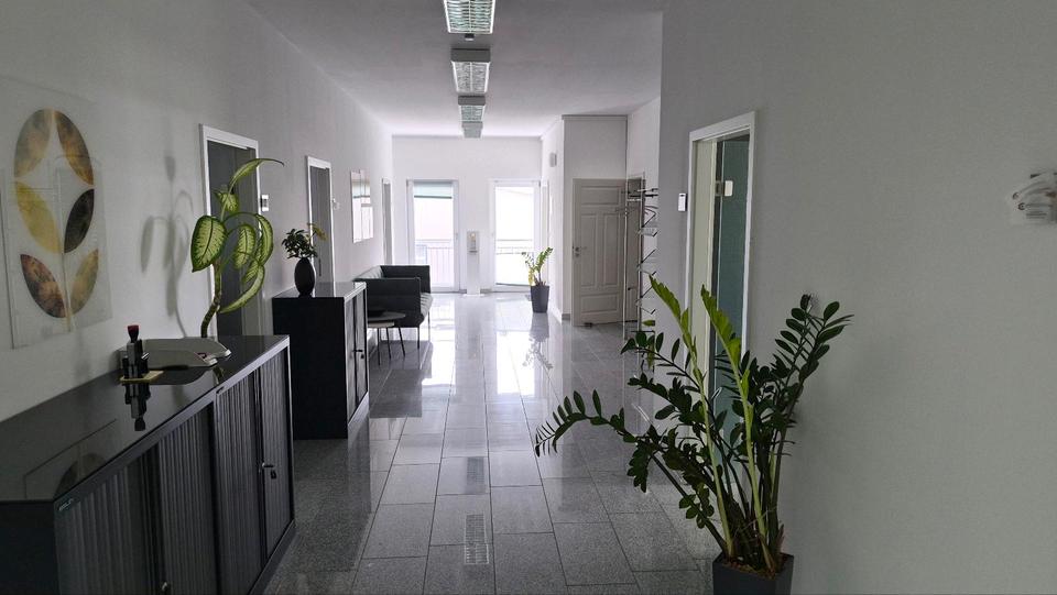 Gewerbeobjekt Münster (Hessen) - 1.400&euro; | Angebot:24816969