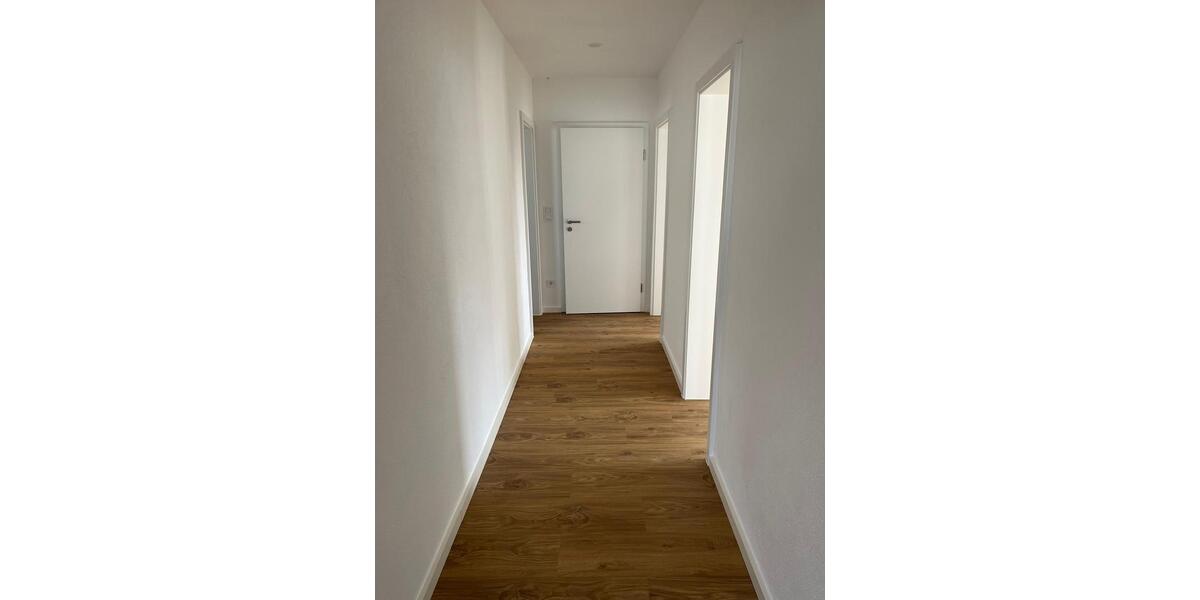 Etagenwohnung Kleinwallstadt - 3 Zimmer, 85 m&sup2;, 850&euro; | Angebot:26040559