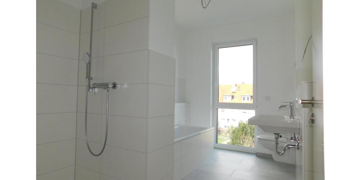 Dachgeschoßwohnung Hanau Lamboy - 3 Zimmer, 91 m&sup2;, 1.450&euro; | Angebot:25643970