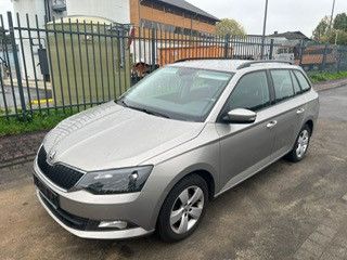 Skoda Fabia 215.579 km 5.490 &euro; Hanau 63452