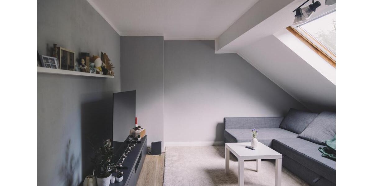 Dachgeschoßwohnung Hanau - 2 Zimmer, 68 m&sup2;, 900&euro; | Angebot:26296793