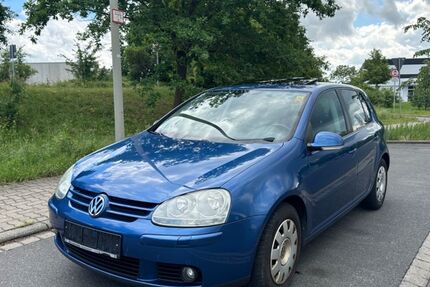 VW Golf 210.900 km 2.399 &euro; Aschaffenburg 63739