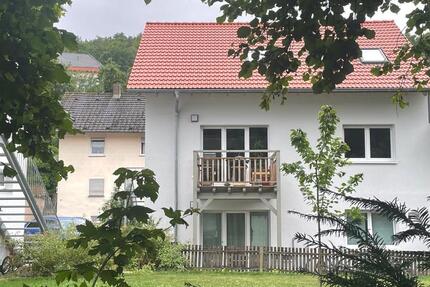 Wohnung Aschaffenburg Gailbach - 2 Zimmer, 75 m&sup2;, 990&euro; | Angebot:25975894