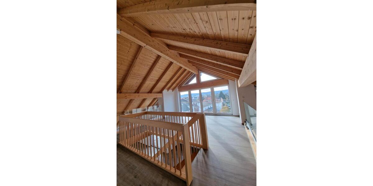 Maisonettenwohnung Klingenberg am Main - 4 Zimmer, 150 m&sup2;, 1.600&euro; | Angebot:23382288